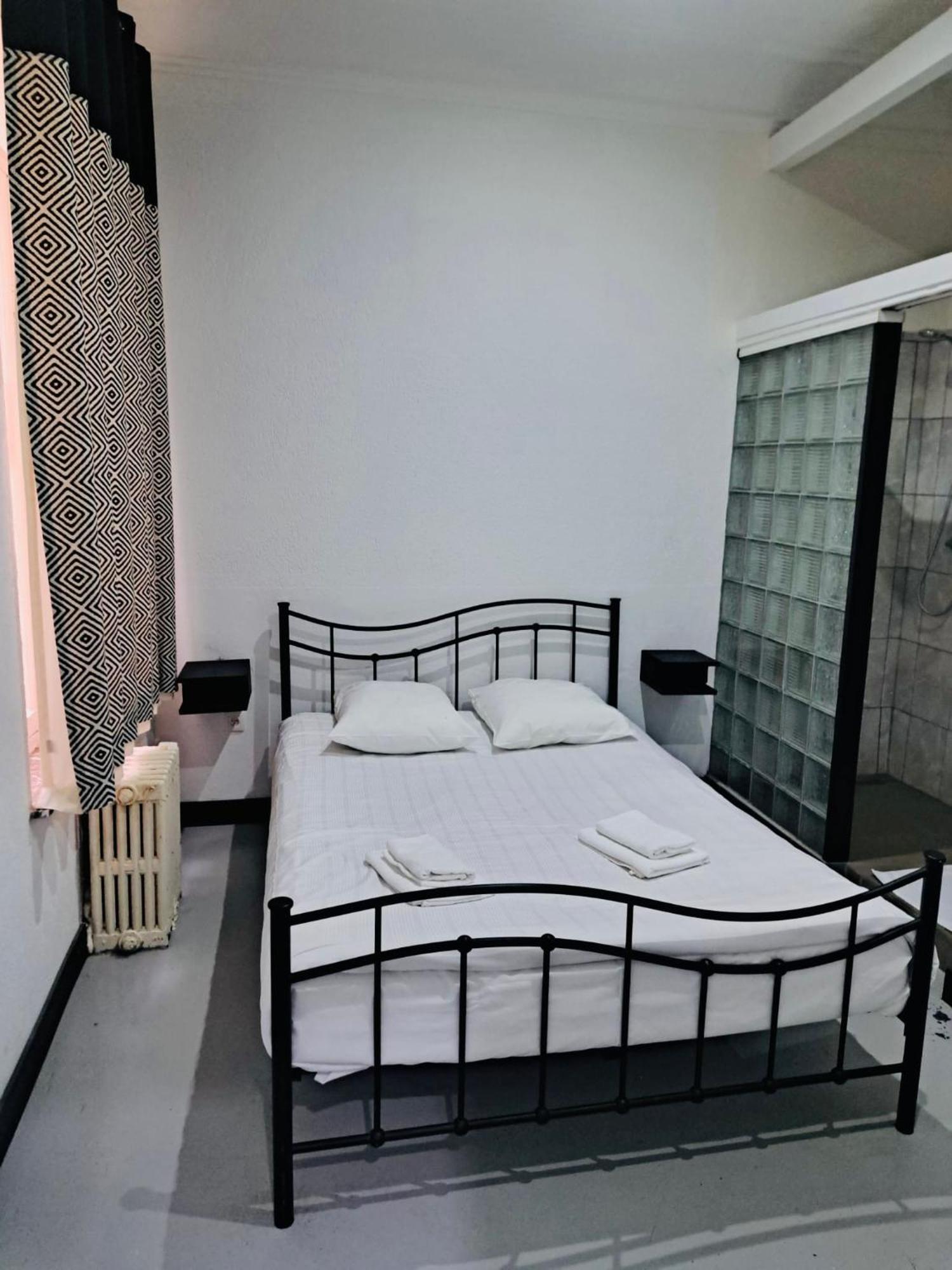 Hotel Abberdeen Брюссель Экстерьер фото